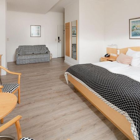 Hotel Kuenstlerhaus Norderney Exteriör bild